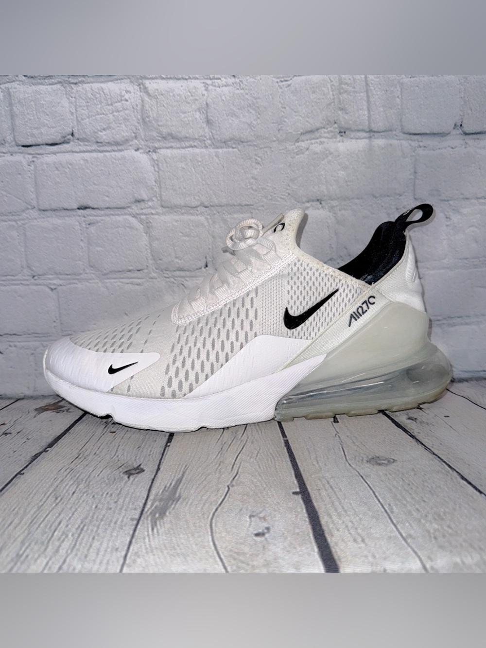 Nike Air Max 270 Sneakers - Picture 4 of 7